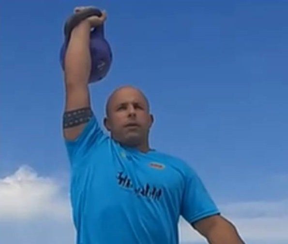 Gus fijación kettlebell