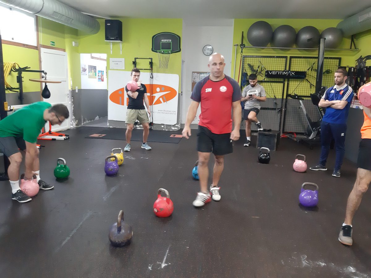 20191110_122753 Curso kettlebell
